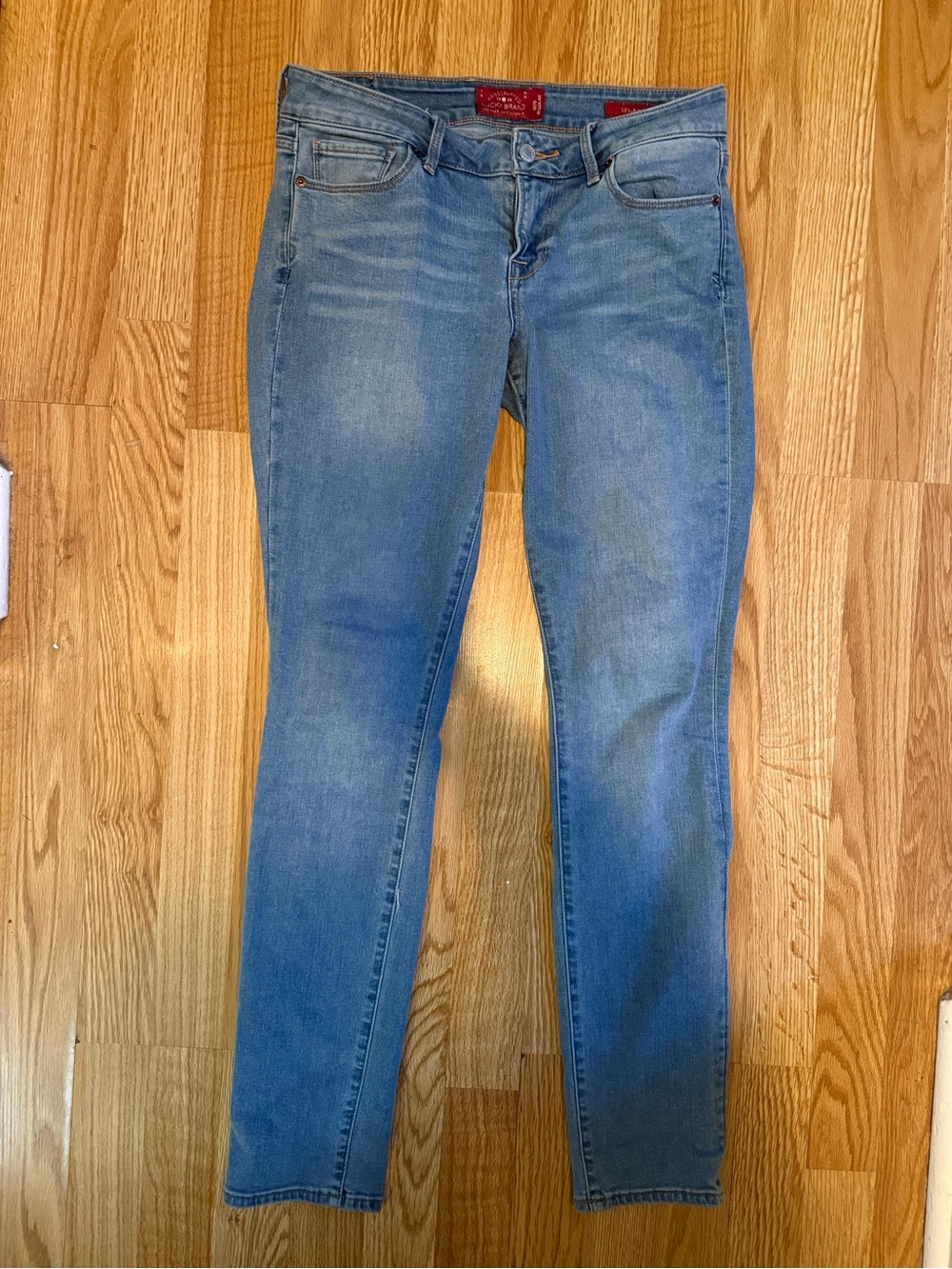 Lucky Brand Skinny Jeans in Light Blue Wash